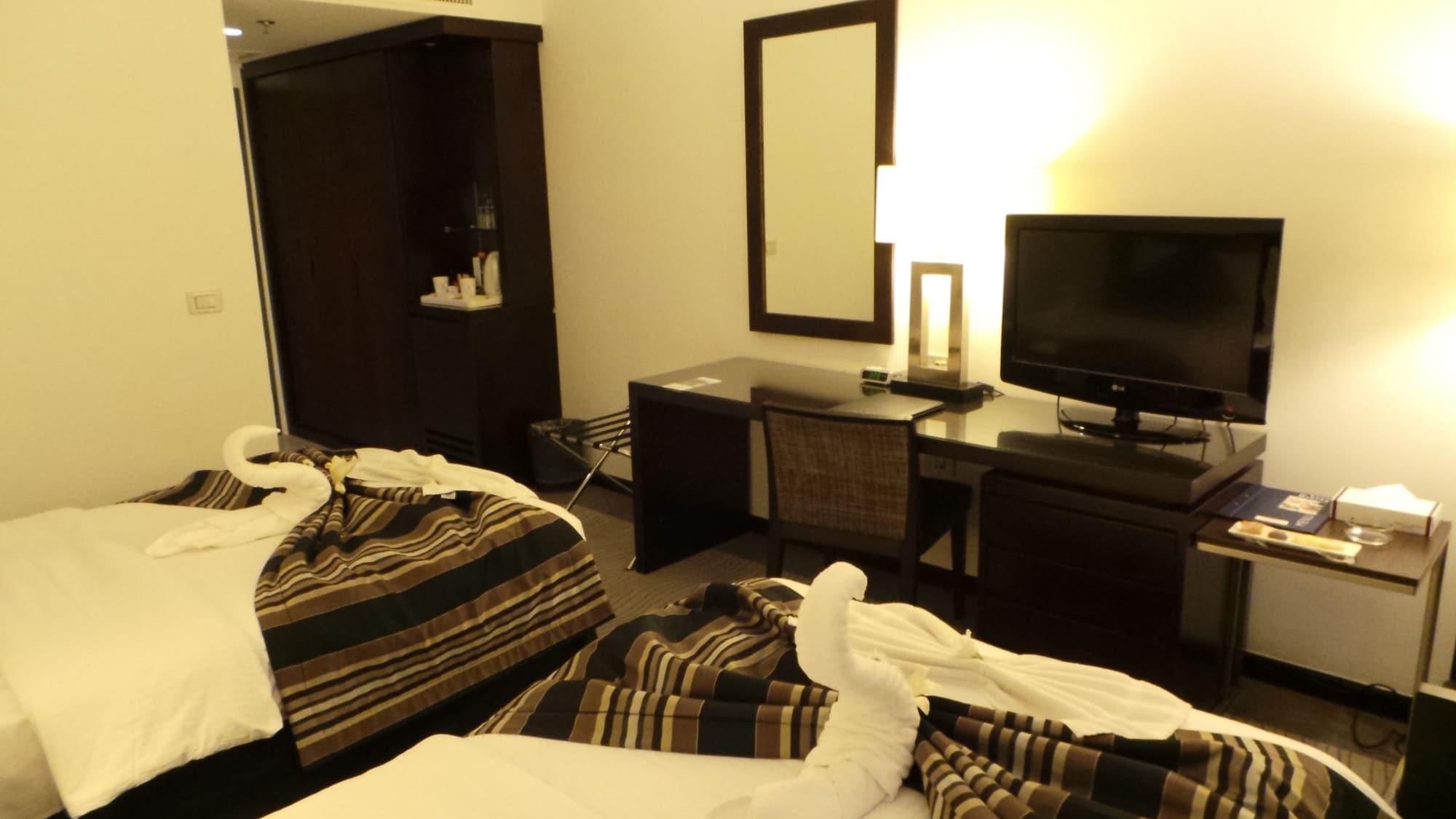 Amman Airport Hotel Al Qastal Exterior photo