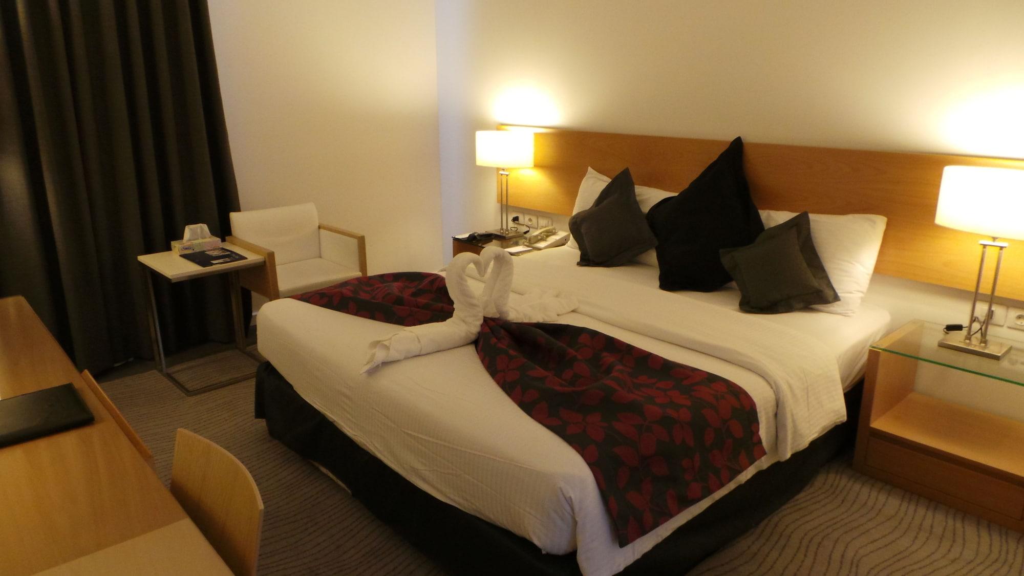 Amman Airport Hotel Al Qastal Exterior photo